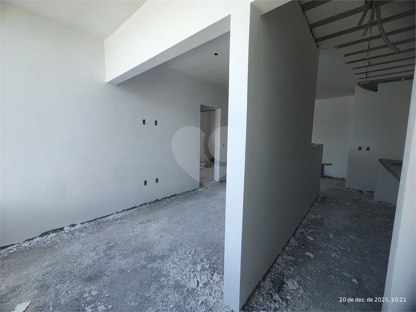Casa à venda com 2 quartos no condomínio Residencial Sonhar Bella, Atibaia - SP