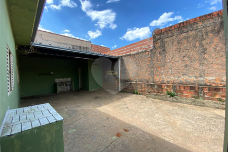 Casa à venda com 2 quartos em Loteamento Municipal São Carlos 3, São Carlos, SP