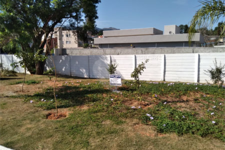 Terreno à venda em Jardim do Lago, Atibaia, SP