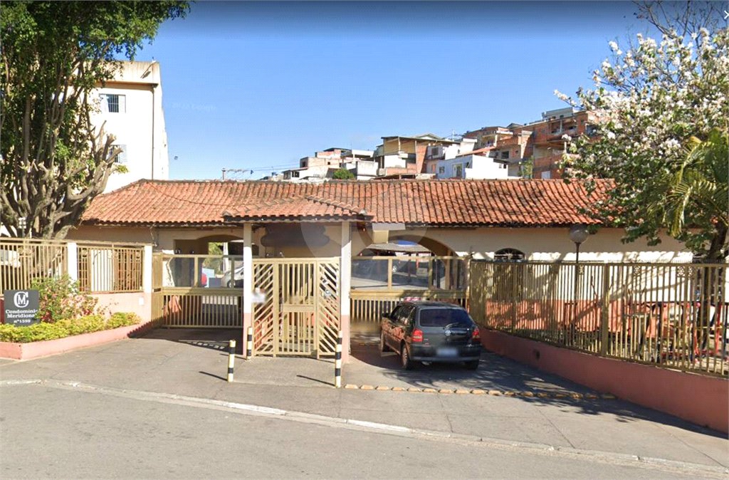 Apartamento à venda com 2 quartos em Parque São Francisco, Ferraz de Vasconcelos, SP