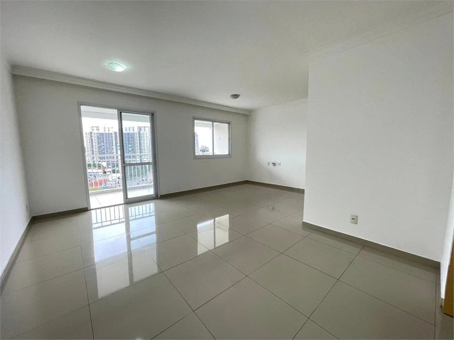 Apartamento à venda com 2 suítes em Vila Sônia, São Paulo, SP