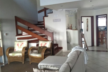 Casa à venda com 3 quartos, sendo 1 suíte, em Jardim Novo Horizonte, Valinhos, SP