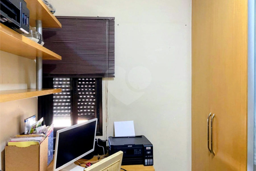 Apartamento à venda com 3 quartos, sendo 1 suíte, em Jardim Leonor Mendes de Barros, São Paulo, SP