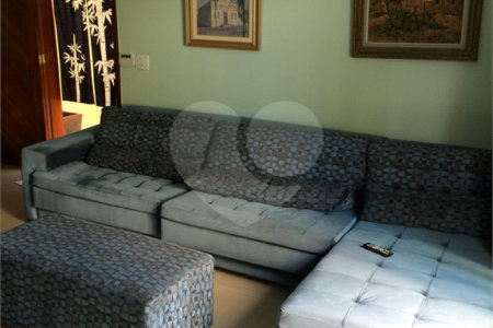 Sobrado à venda com 2 quartos, sendo 1 suíte, em Lar São Paulo, São Paulo, SP