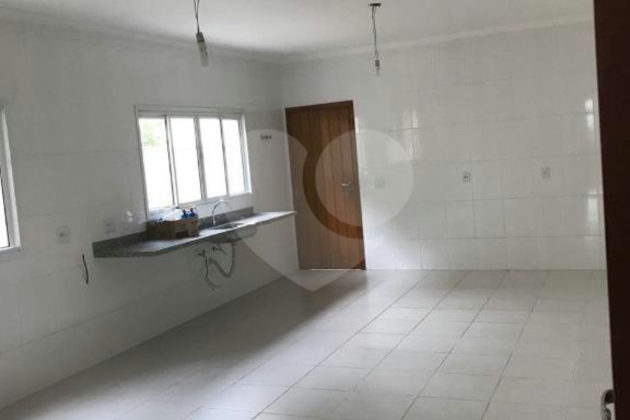 Sobrado à venda com 3 suítes em Vila Maria, São Paulo, SP