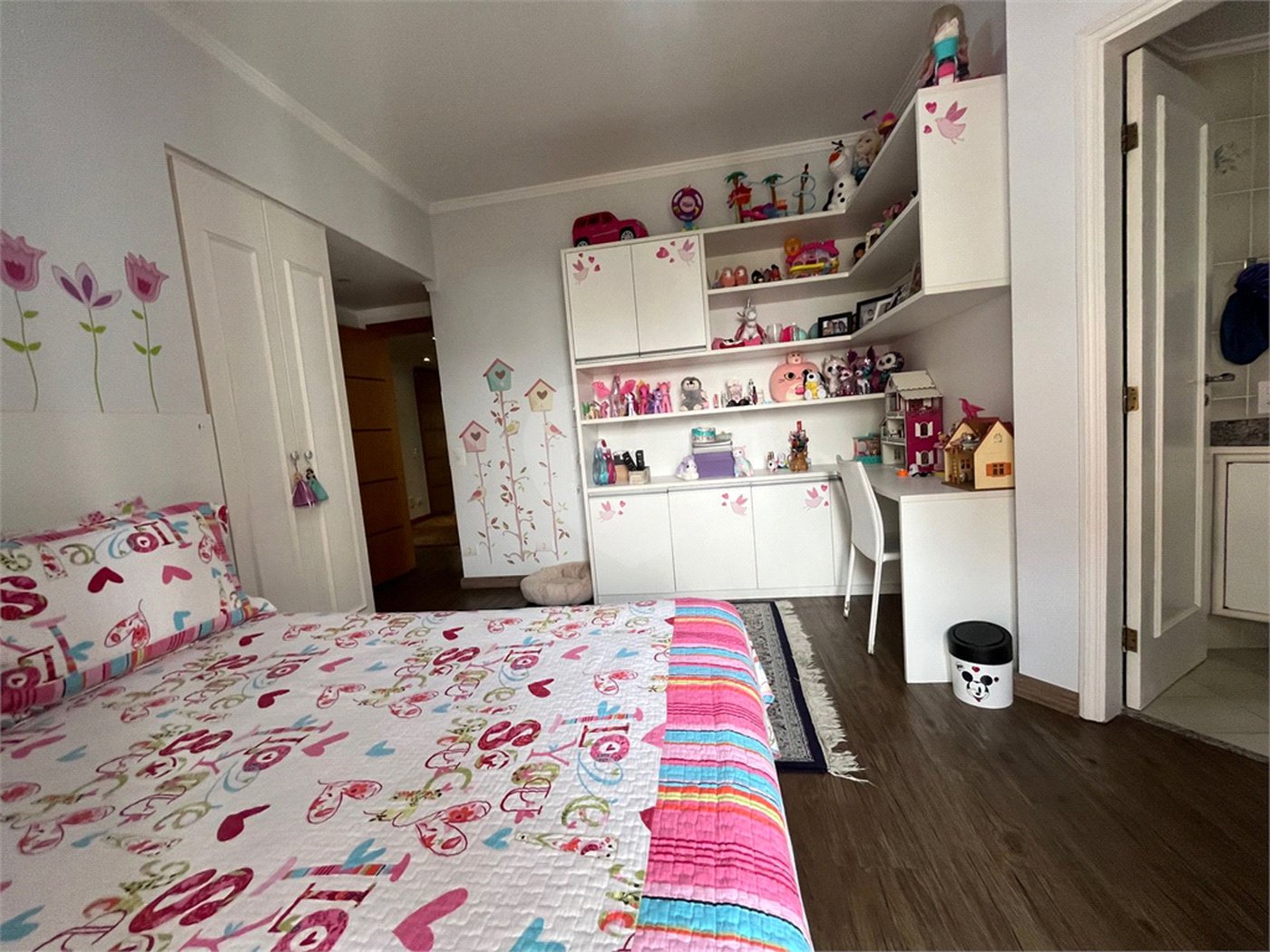 Apartamento à venda com 4 quartos, sendo 3 suítes, em Santana, São Paulo, SP