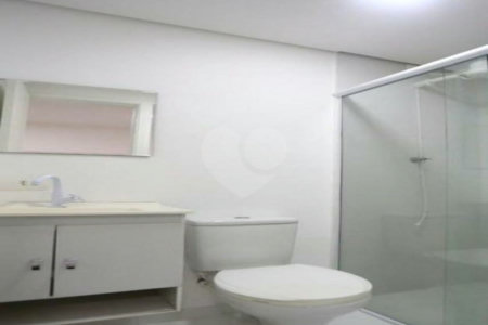 Casa à venda com 3 quartos, sendo 1 suíte,  em Jardim Bonfiglioli, São Paulo, SP