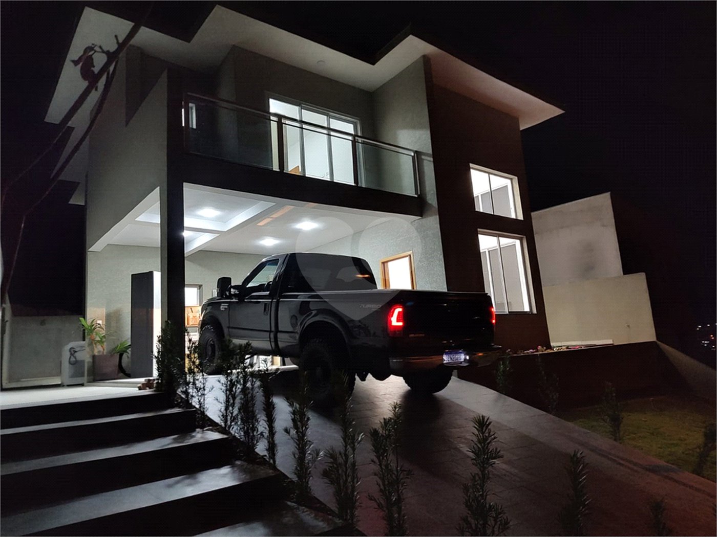 Casa à venda com 3 suítes no condomínio Residencial Alto da Floresta, Bom Jesus dos Perdões - SP