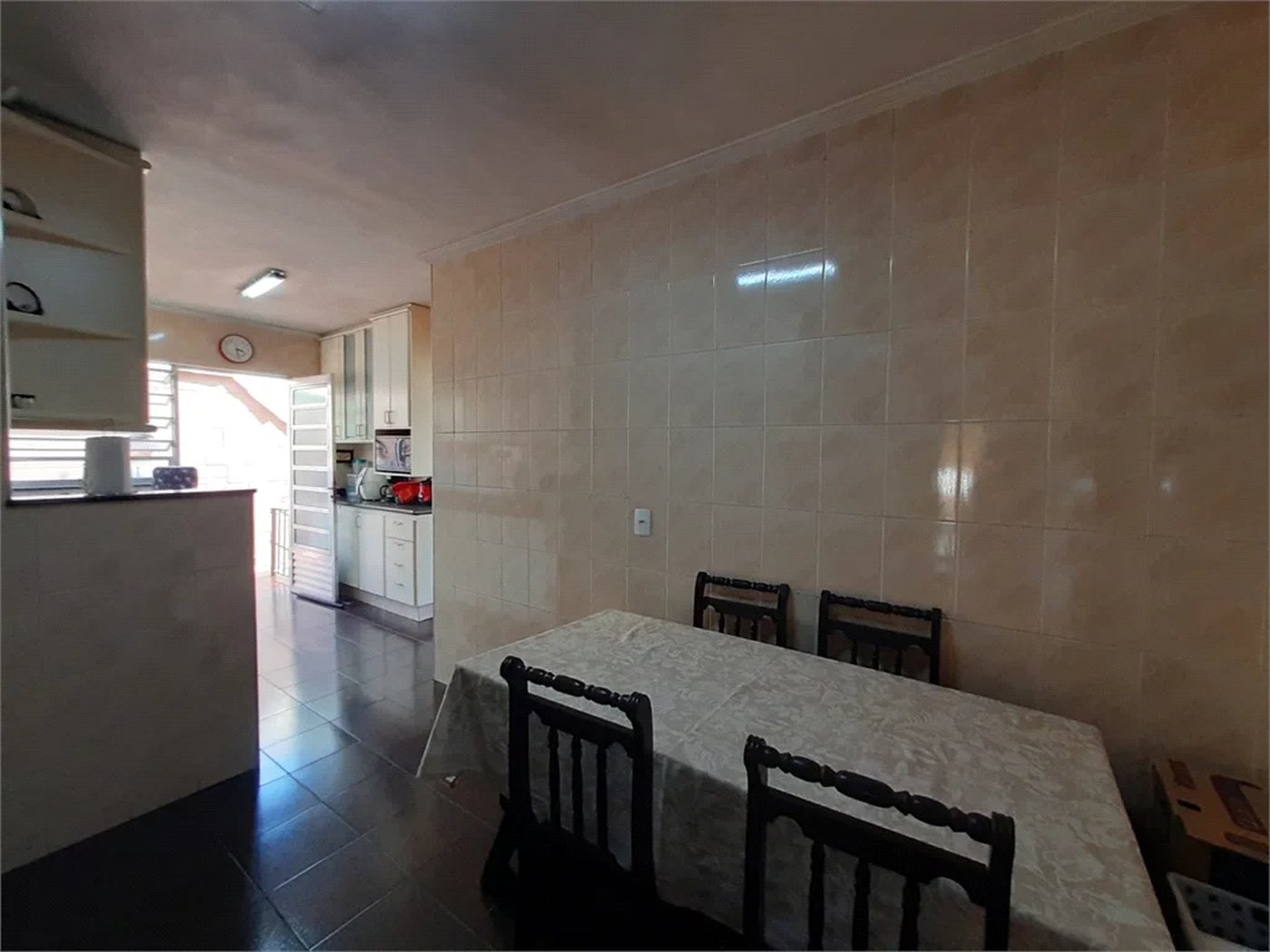 Casa à venda com 4 quartos, sendo 1 suíte, em Parque Continental, São Paulo, SP