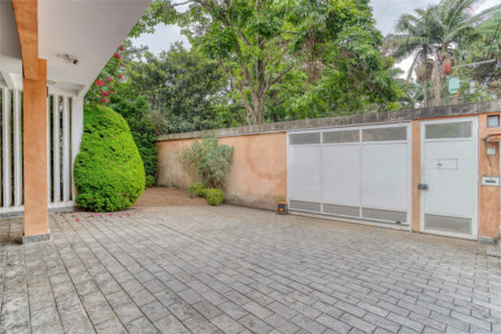 Casa à venda ou para alugar com 3 quartos, sendo 1 suíte,  em Brooklin Velho, São Paulo, SP