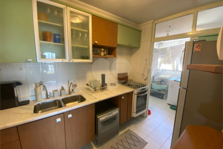 Apartamento à venda com 3 quartos, sendo 1 suíte, em Chácara Santo Antônio, São Paulo, SP