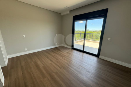 Casa à venda com 4 suítes no condomínio Villas do Golf, Itu - SP