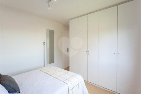 Apartamento à venda com 4 quartos, sendo 1 suíte, em Vila Olímpia, São Paulo, SP