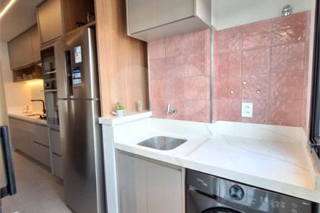 Apartamento à venda com 3 quartos, sendo 1 suíte,  no Centro, Vinhedo, SP