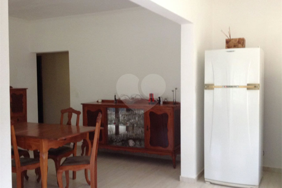 Chácara à venda com 3 quartos, sendo 1 suíte, no Centro, Bom Jesus dos Perdões, SP