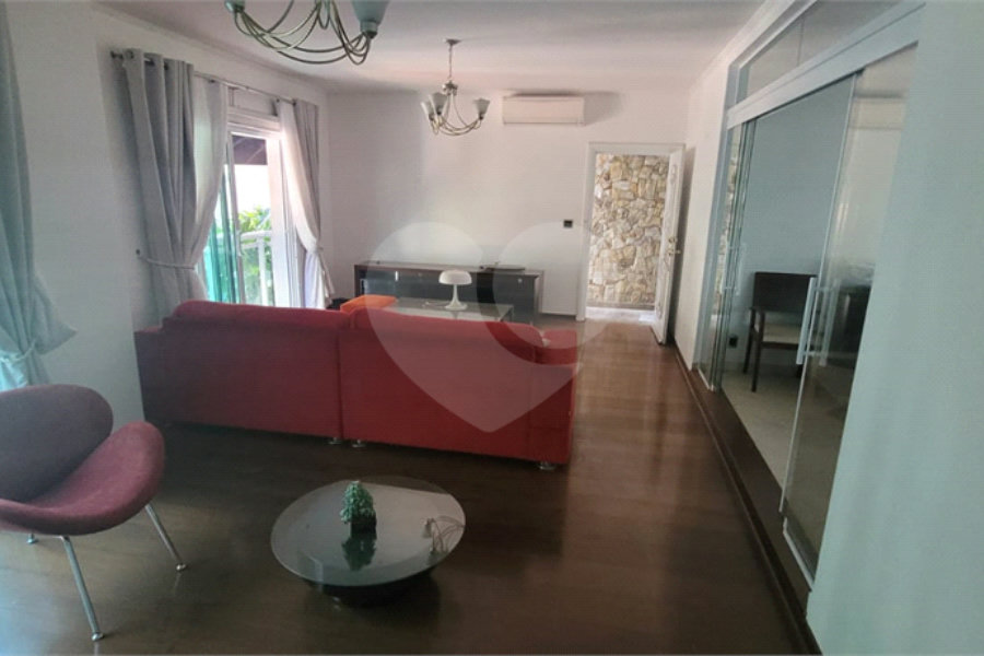 Sobrado à venda com 4 quartos, sendo 2 suítes, em Tucuruvi, São Paulo, SP