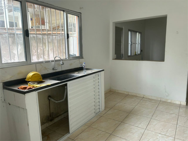 Casa para alugar com 1 quarto no condomínio Felipe Camarão, Poá - SP