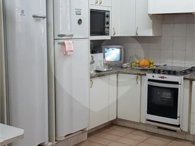 Sobrado à venda com 3 quartos, sendo 2 suítes,  em Tucuruvi, São Paulo, SP