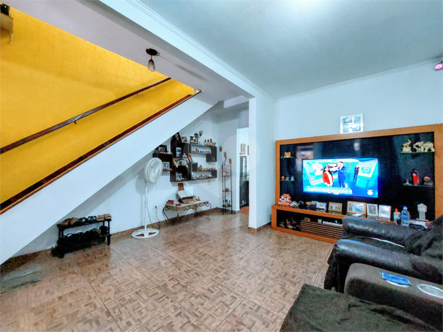 Sobrado à venda com 3 quartos, sendo 1 suíte,  em Santana, São Paulo, SP