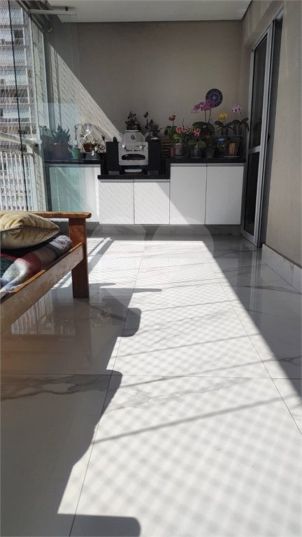 Apartamento à venda ou para alugar com 3 quartos, sendo 1 suíte, em Jardim Vazani, São Paulo, SP