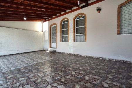 Casa à venda com 2 quartos, sendo 1 suíte, em Vila Assis, Sorocaba, SP
