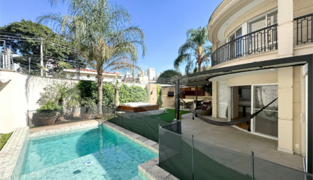 Casa à venda com 3 suítes no condomínio Quadra Real Campo Belo, São Paulo - SP