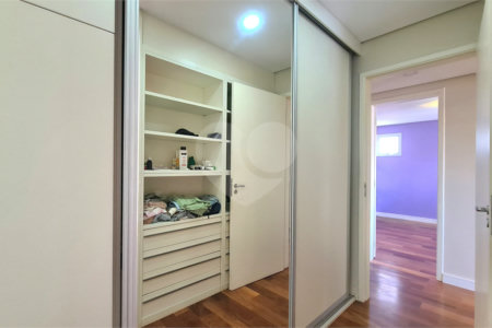 Apartamento à venda ou para alugar com 3 quartos, sendo 2 suítes, em Pinheiros, São Paulo, SP