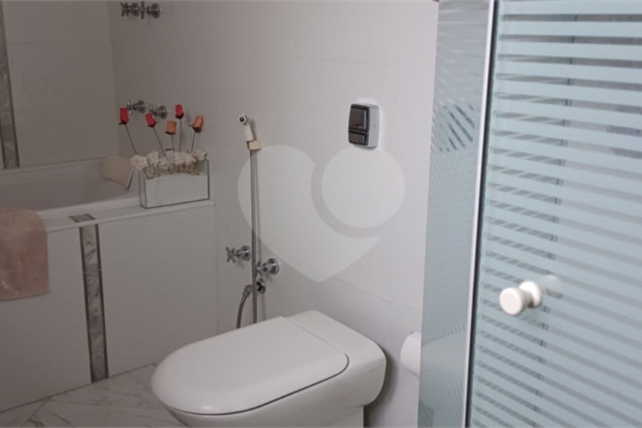 Apartamento à venda com 4 quartos, sendo 2 suítes, em Santana, São Paulo, SP