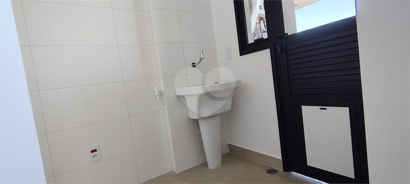 Apartamento à venda com 2 suítes em Parque Campolim, Sorocaba, SP