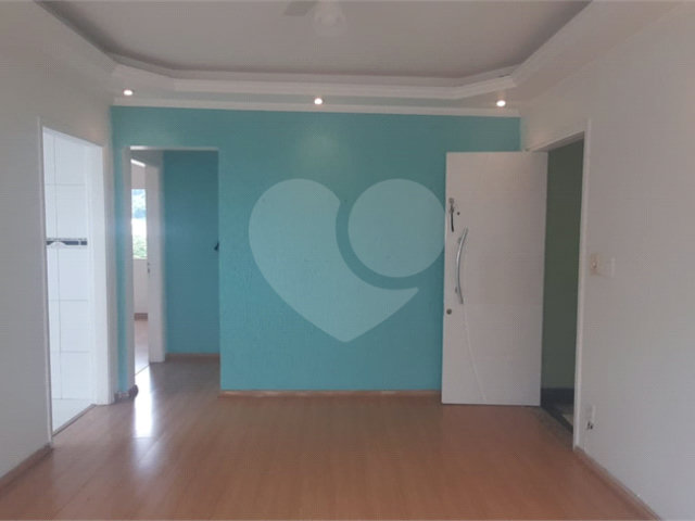 Apartamento à venda com 2 quartos em Vila Albertina, São Paulo, SP