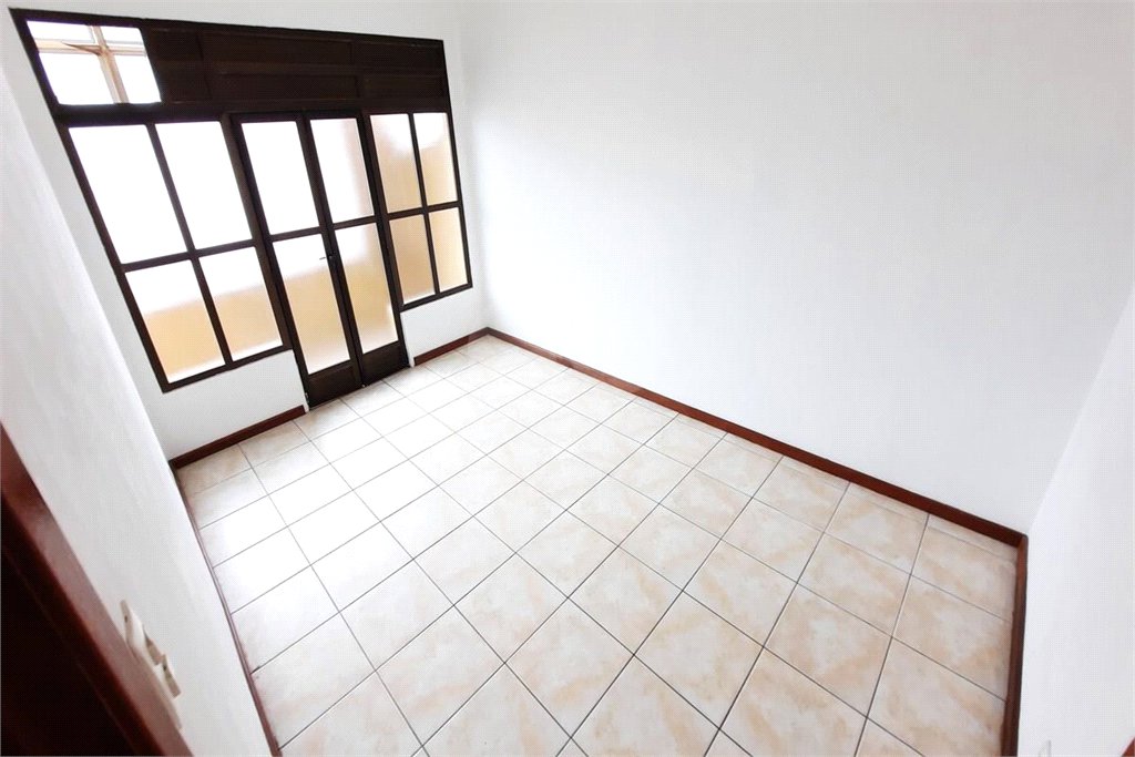 Casa de Vila à venda com 5 quartos, sendo 1 suíte, em Freguesia (jacarepaguá), Rio de Janeiro, RJ
