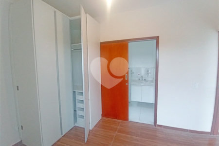 Casa de Vila à venda com 3 suítes em João Xxiii, Vinhedo, SP