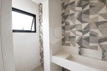 Casa à venda com 3 suítes no condomínio Campos do Conde I e II, Sorocaba - SP