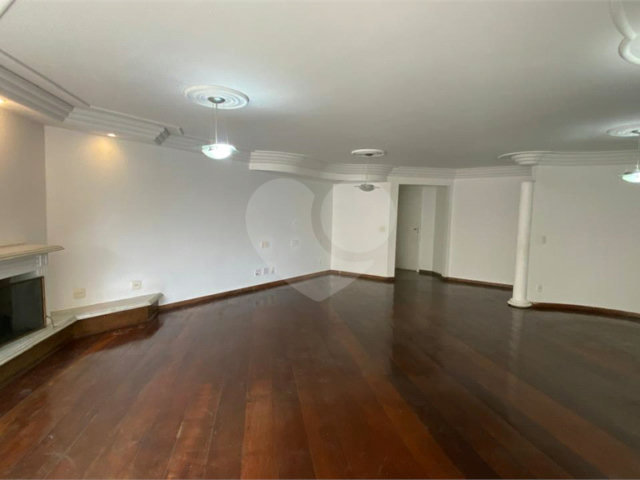 Apartamento para alugar com 3 suítes em Chácara Santo Antônio, São Paulo, SP