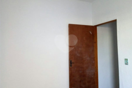 Sobrado à venda com 2 quartos, sendo 1 suíte, em Vila Urupês, Suzano, SP
