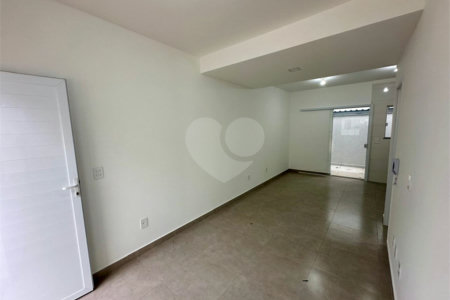 Casa à venda com 2 quartos no condomínio Residencial Vila Nova, Sorocaba - SP
