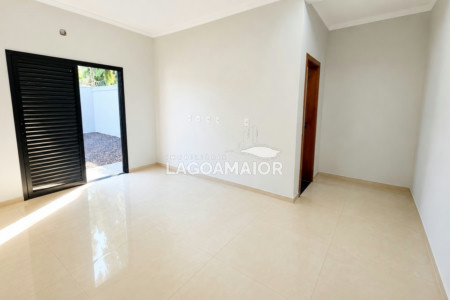 Casa à venda com 3 suítes em Residencial Costa Leste, Três Lagoas, MS