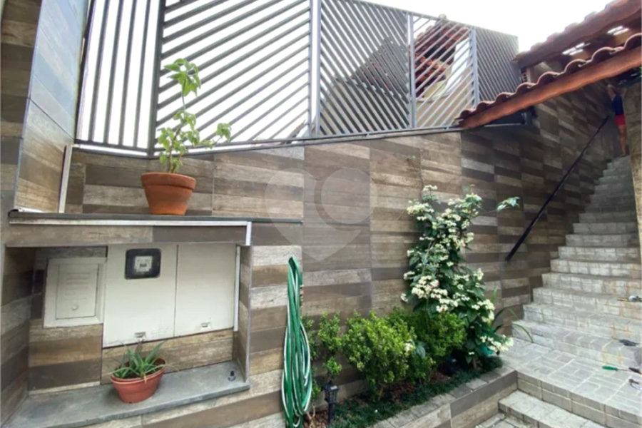 Sobrado à venda com 3 suítes em City Recanto Anastácio, São Paulo, SP