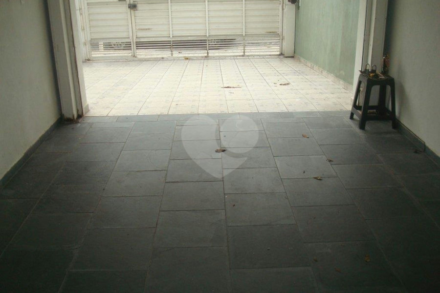 Sobrado à venda com 3 quartos, sendo 1 suíte,  em Parque Peruche, São Paulo, SP