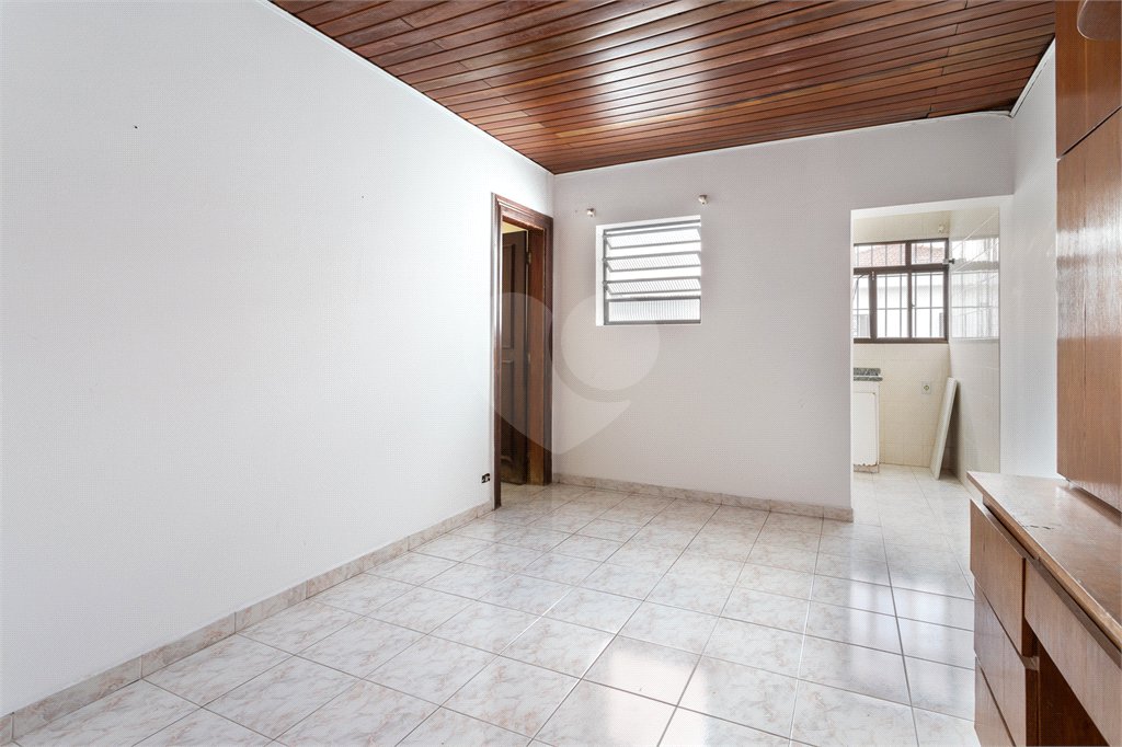 Casa à venda com 4 quartos, sendo 3 suítes, em Vila Mariana, São Paulo, SP