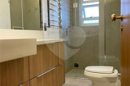 Apartamento à venda com 4 quartos, sendo 2 suítes, em Vila Andrade, São Paulo, SP