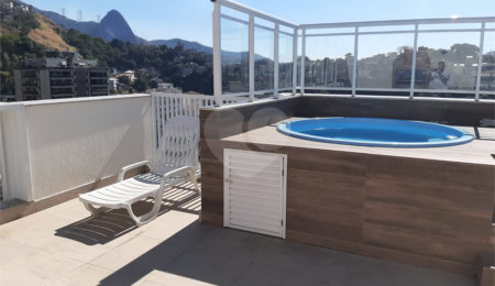 Cobertura à venda com 3 quartos, sendo 2 suítes,  em Tijuca, Rio de Janeiro, RJ