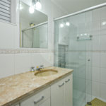 Apartamento à venda com 3 quartos, sendo 1 suíte,  em Moema, São Paulo, SP