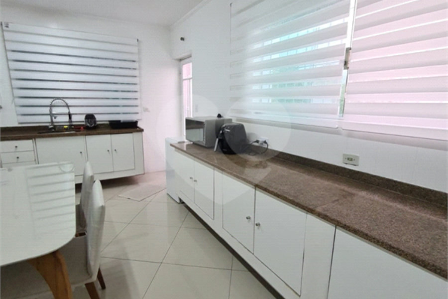 Sobrado à venda com 5 quartos, sendo 2 suítes, em Vila Guilherme, São Paulo, SP
