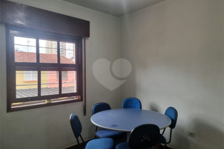 Sobrado à venda com 3 quartos em Brooklin, São Paulo, SP