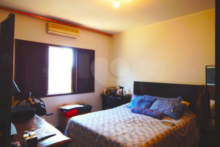 Sobrado à venda com 3 quartos, sendo 1 suíte, em Campo Belo, São Paulo, SP