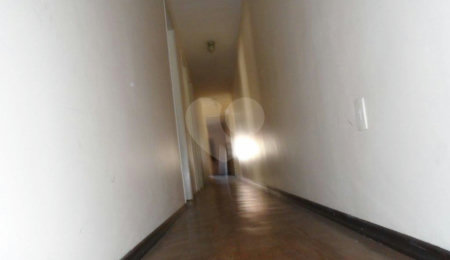 Sobrado à venda com 4 quartos, sendo 1 suíte,  em Parque Edu Chaves, São Paulo, SP
