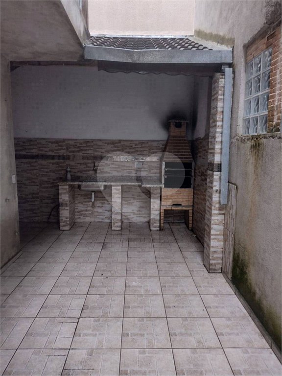 Casa à venda com 5 quartos, sendo 1 suíte, em Jardim Márcia, Suzano, SP