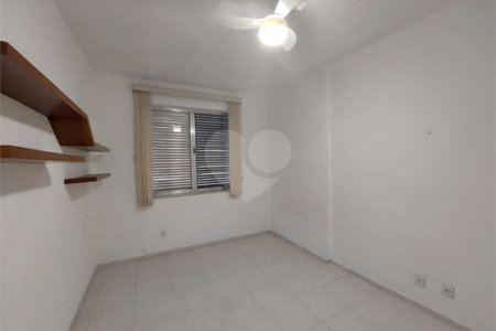Apartamento à venda com 3 quartos, sendo 1 suíte, em Tijuca, Rio de Janeiro, RJ