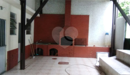 Casa à venda com 4 quartos, sendo 1 suíte,  no condomínio Residencial Bom Pastor (casa de Vila)., Rio de Janeiro - RJ